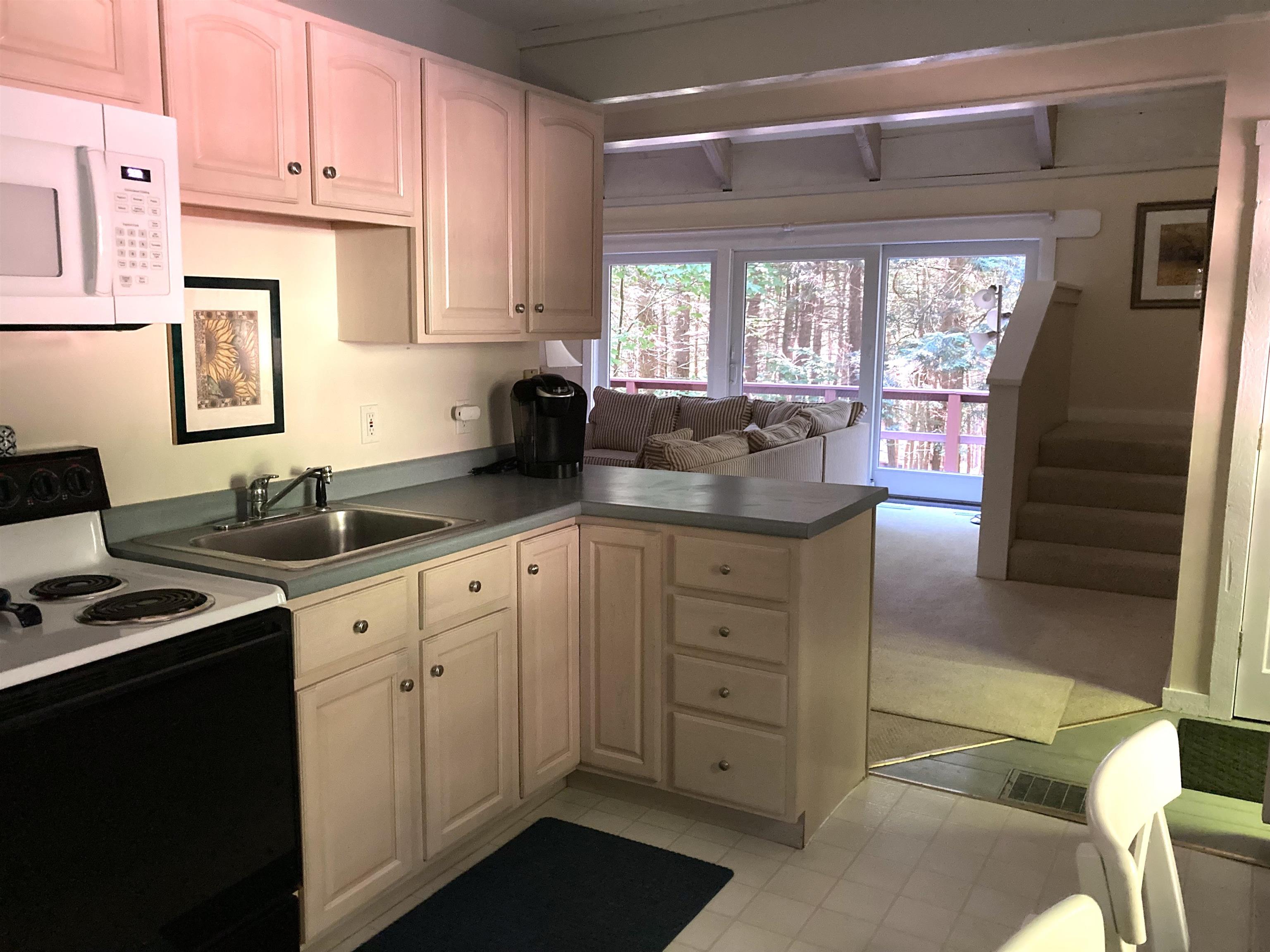 141 Jay Hill Road, Unit 461 Hartford, VT 05001 - Photo 13 of 25 Gallery Image 13