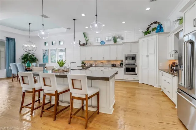 $2,499,000 | 5166 Andros Drive, Naples, FL 34113