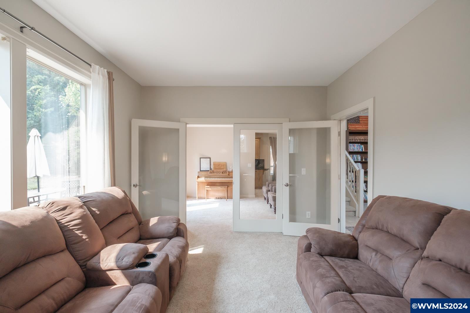 990 Robbins Way Lebanon, OR 97355 - Photo 26 of 50 Gallery Image 26