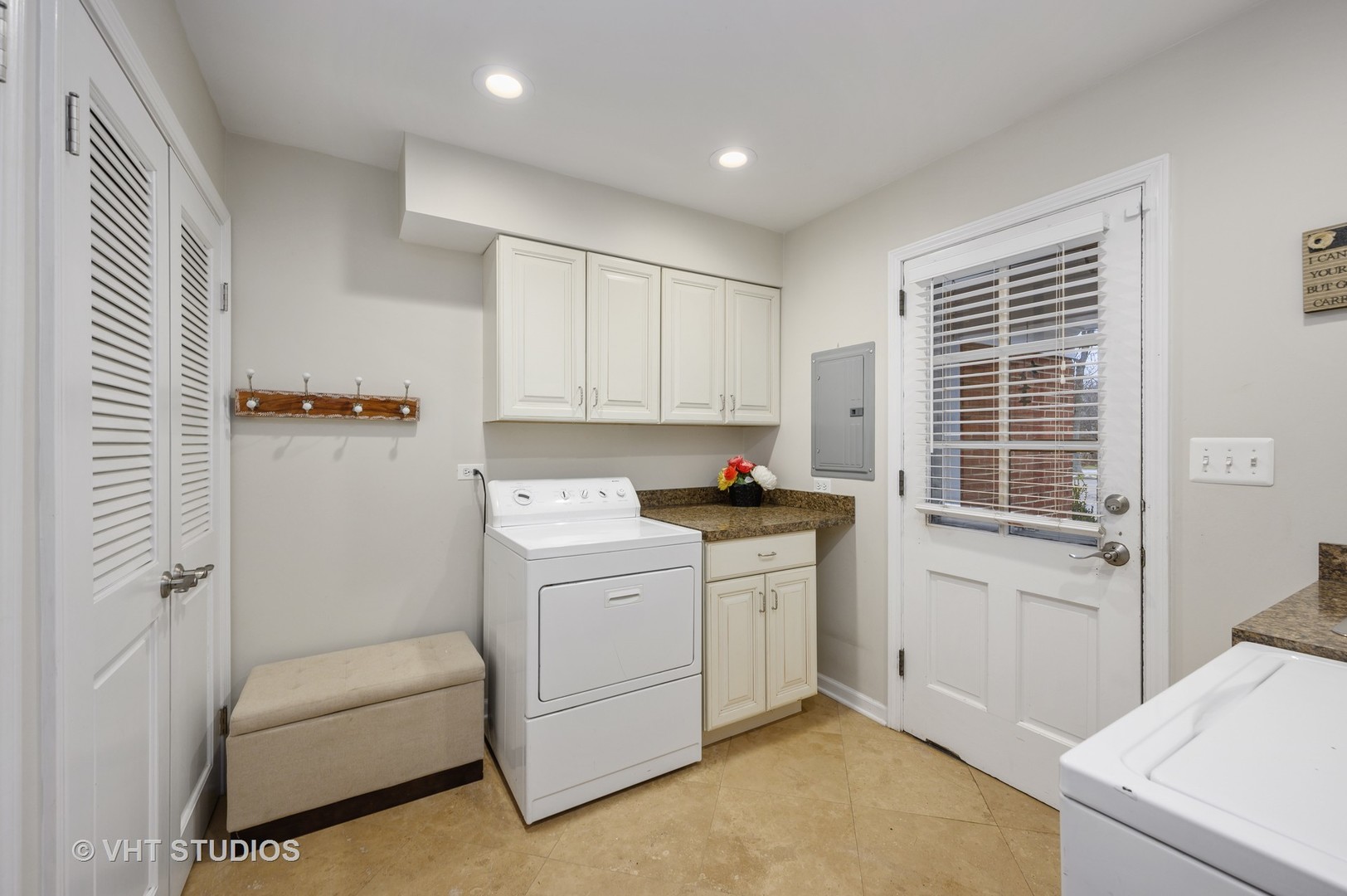 241 Sunset Ridge Road Northfield, IL 60093 - Photo 25 of 32