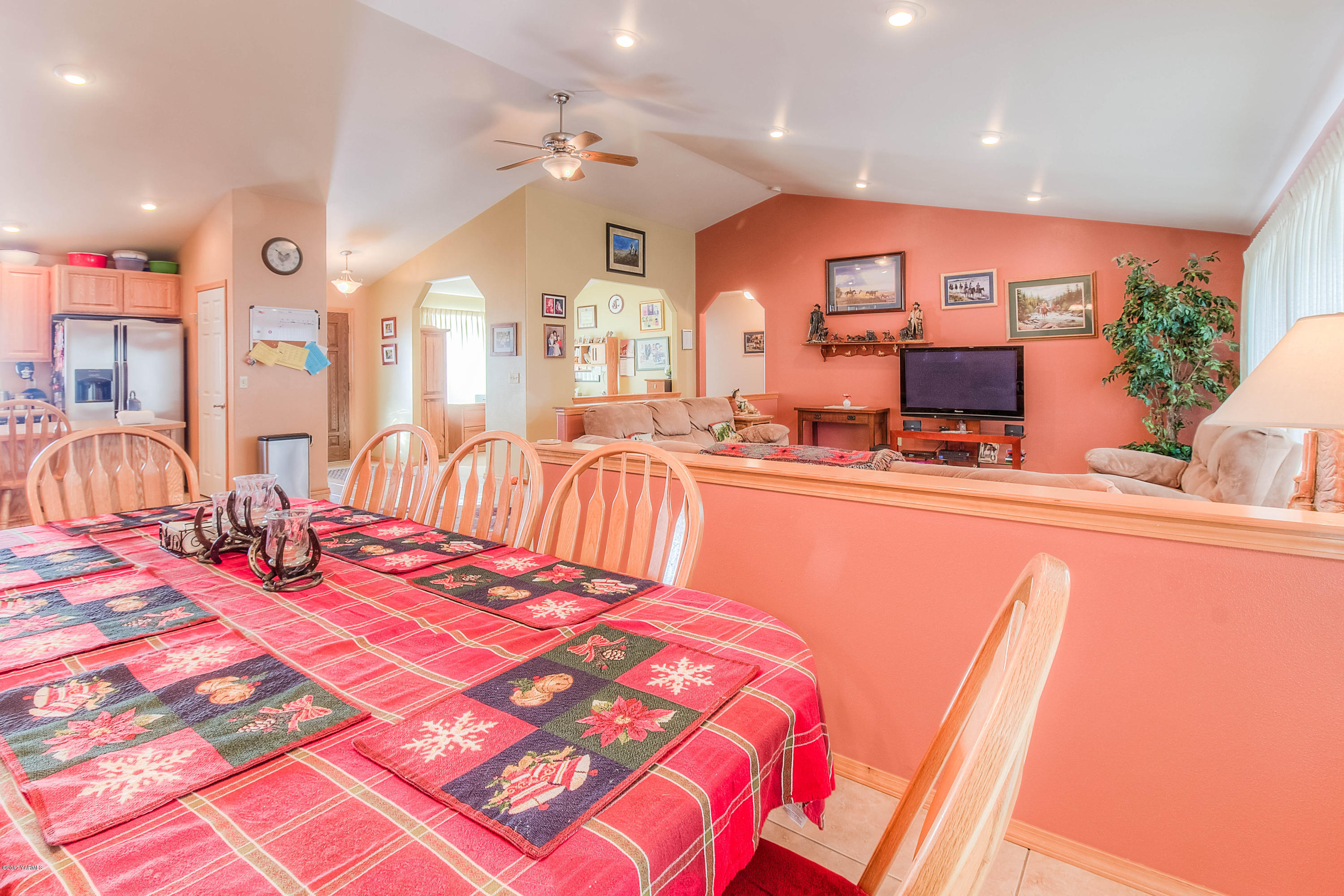 205 Beane Road Moxee, WA 98936 - Photo 3 of 28 a very nice looking dining room with a large dining table and chairs