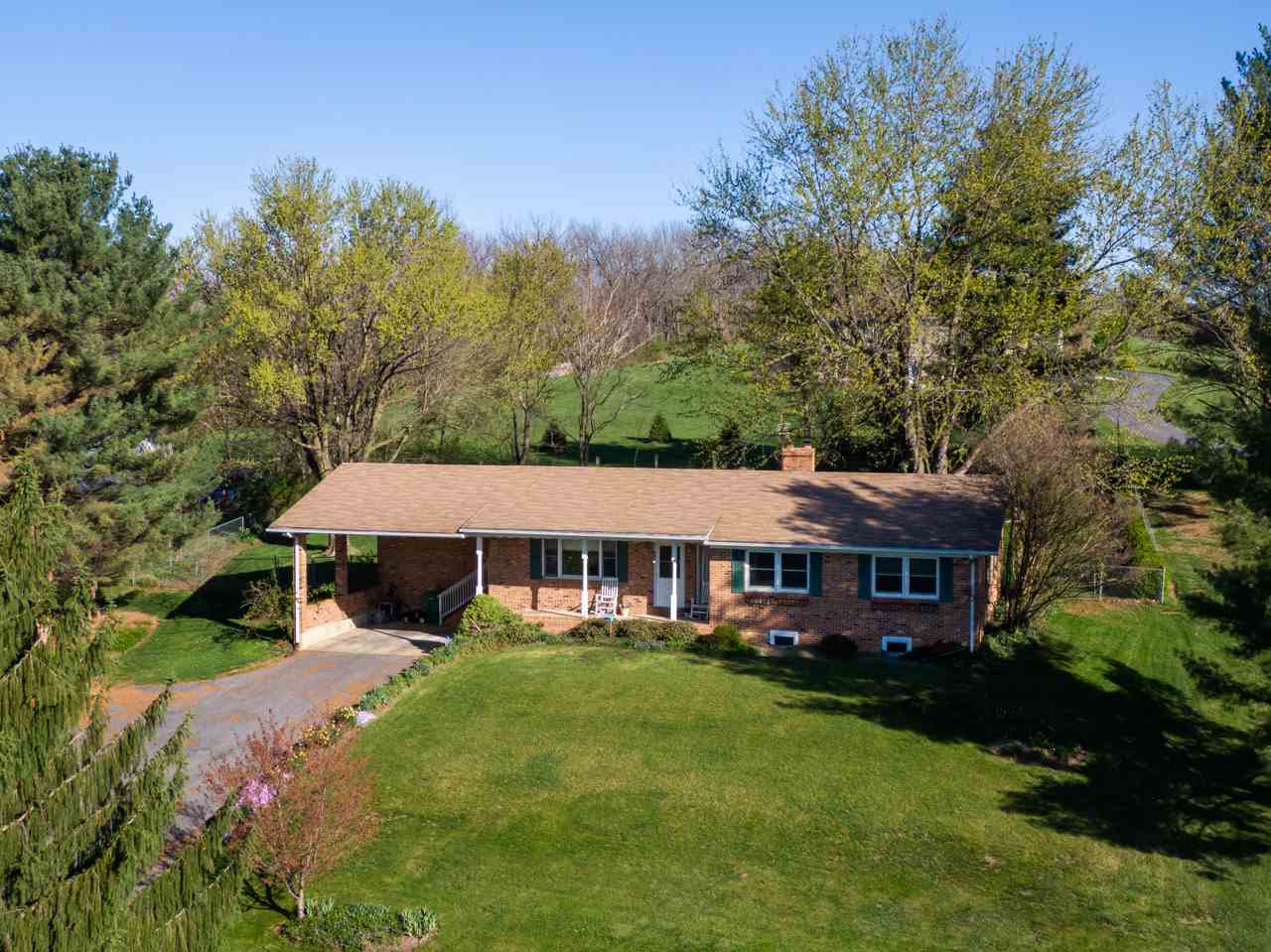 2588 Eversole Road Harrisonburg, VA 22802 - Photo 1 of 37 Gallery Image 1