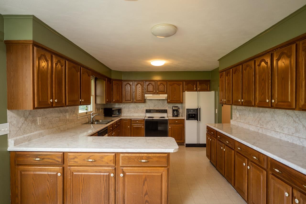 2588 Eversole Road Harrisonburg, VA 22802 - Photo 7 of 37 Gallery Image 7
