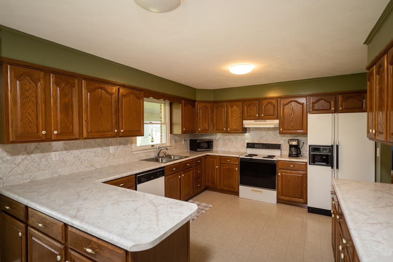 2588 Eversole Road Harrisonburg, VA 22802 - Photo 8 of 37 Gallery Image 8