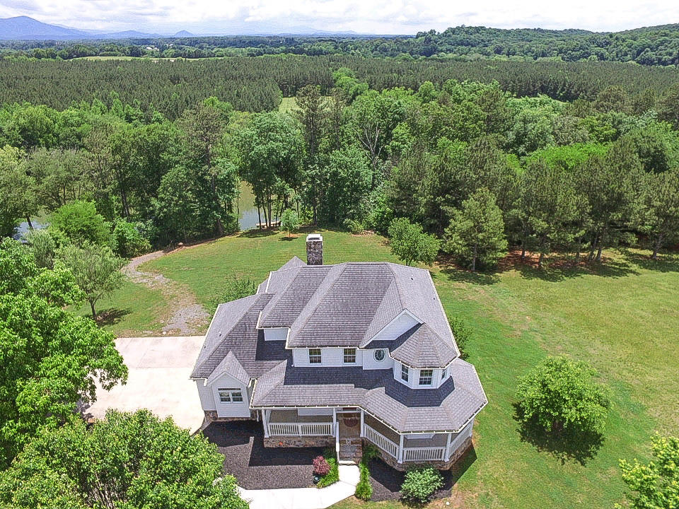 457 Northeast Ne River Charleston, TN 37310 - Photo 28 of 40 Drone-Front & Trail