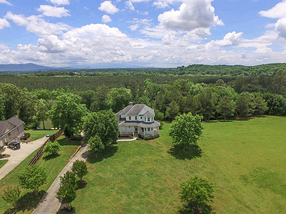457 Northeast Ne River Charleston, TN 37310 - Photo 35 of 40 Drone- Front Lawn