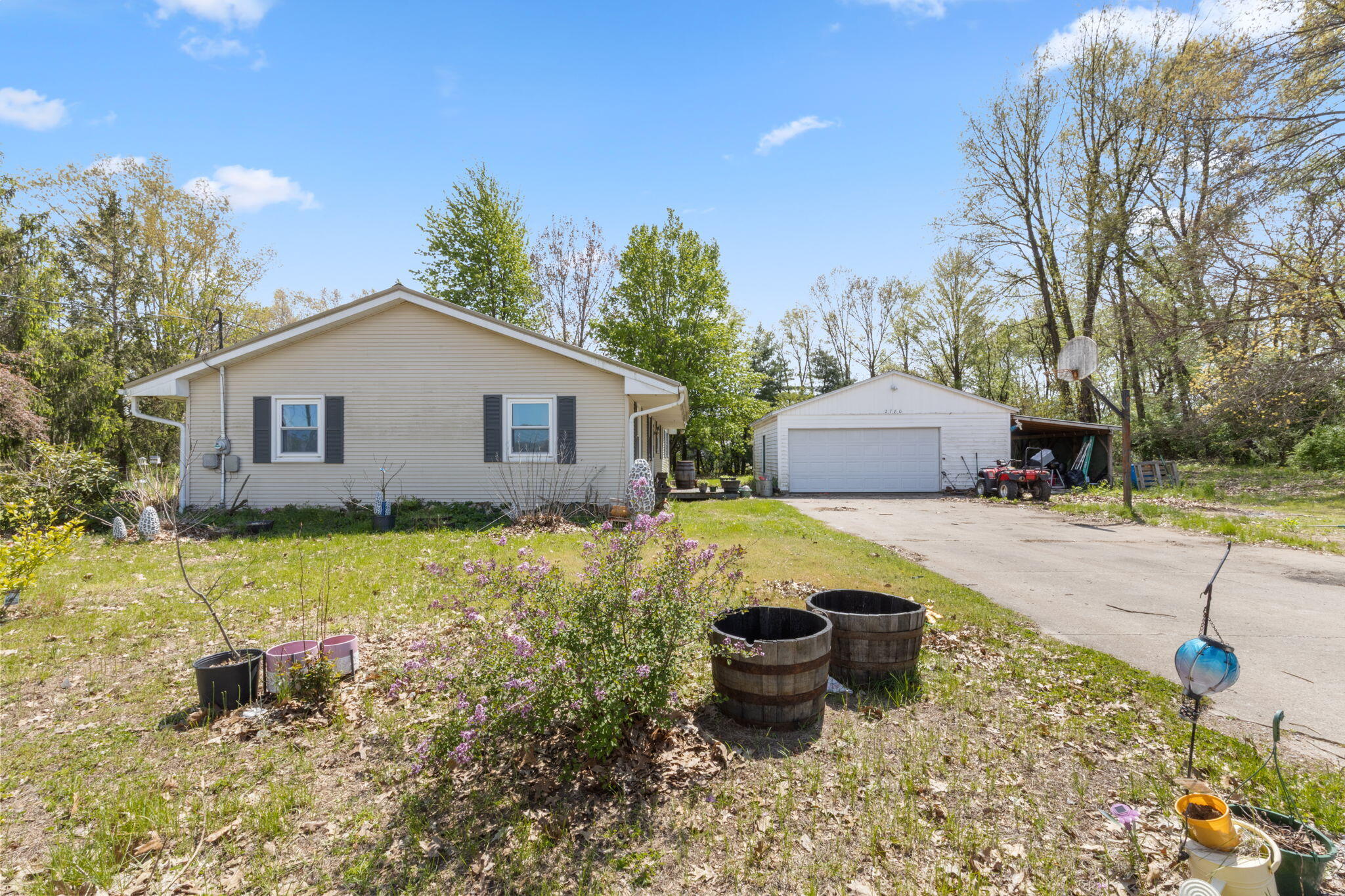 2780 Beebe Road Niles, MI 49120 - Photo 1 of 21 3-web-or-mls-986A3358