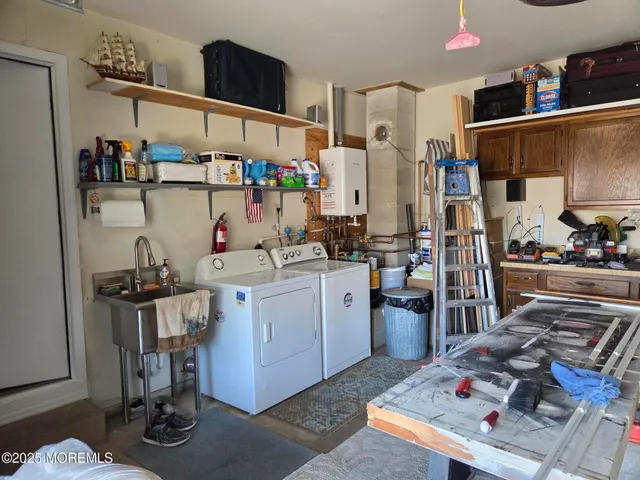 $395,000 | 7 Augusta Court, Toms River, NJ 08757