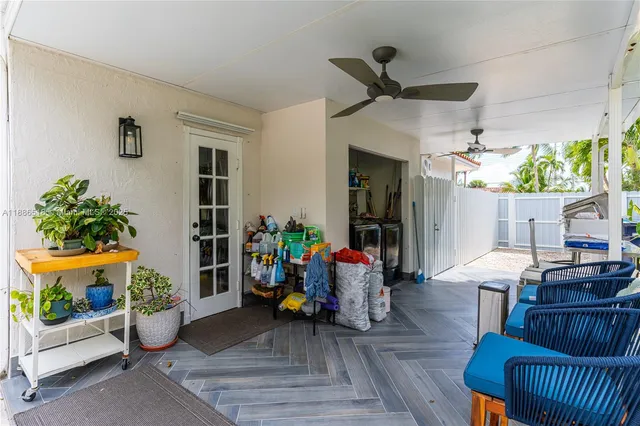 $875,000 | 9901 Southwest 35th Terrace, Miami, FL 33165