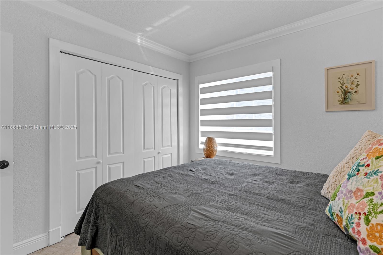 9901 Southwest 35th Terrace Miami, FL 33165 - Photo 37 of 39