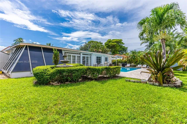 $875,000 | 9901 Southwest 35th Terrace, Miami, FL 33165