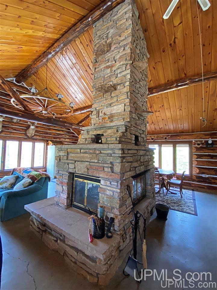 W2189 Co Road Bark River, MI 49807 - Photo 4 of 22 Gallery Image 4