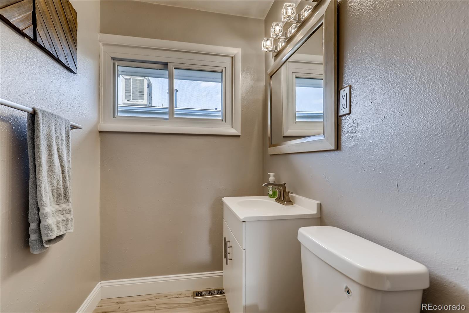 8031 Stuart Street Westminster, CO 80031 - Photo 13 of 28
