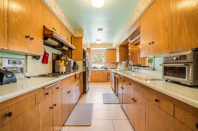 $1,850,000 | 6616 Langdon Avenue, Van Nuys, CA 91406