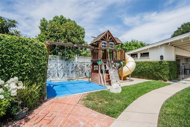 $1,850,000 | 6616 Langdon Avenue, Van Nuys, CA 91406