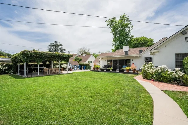 $1,850,000 | 6616 Langdon Avenue, Van Nuys, CA 91406