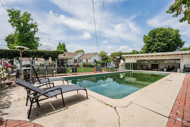 $1,850,000 | 6616 Langdon Avenue, Van Nuys, CA 91406