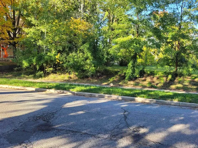 $13,500 | 1613 Leer Street, South Bend, IN 46613