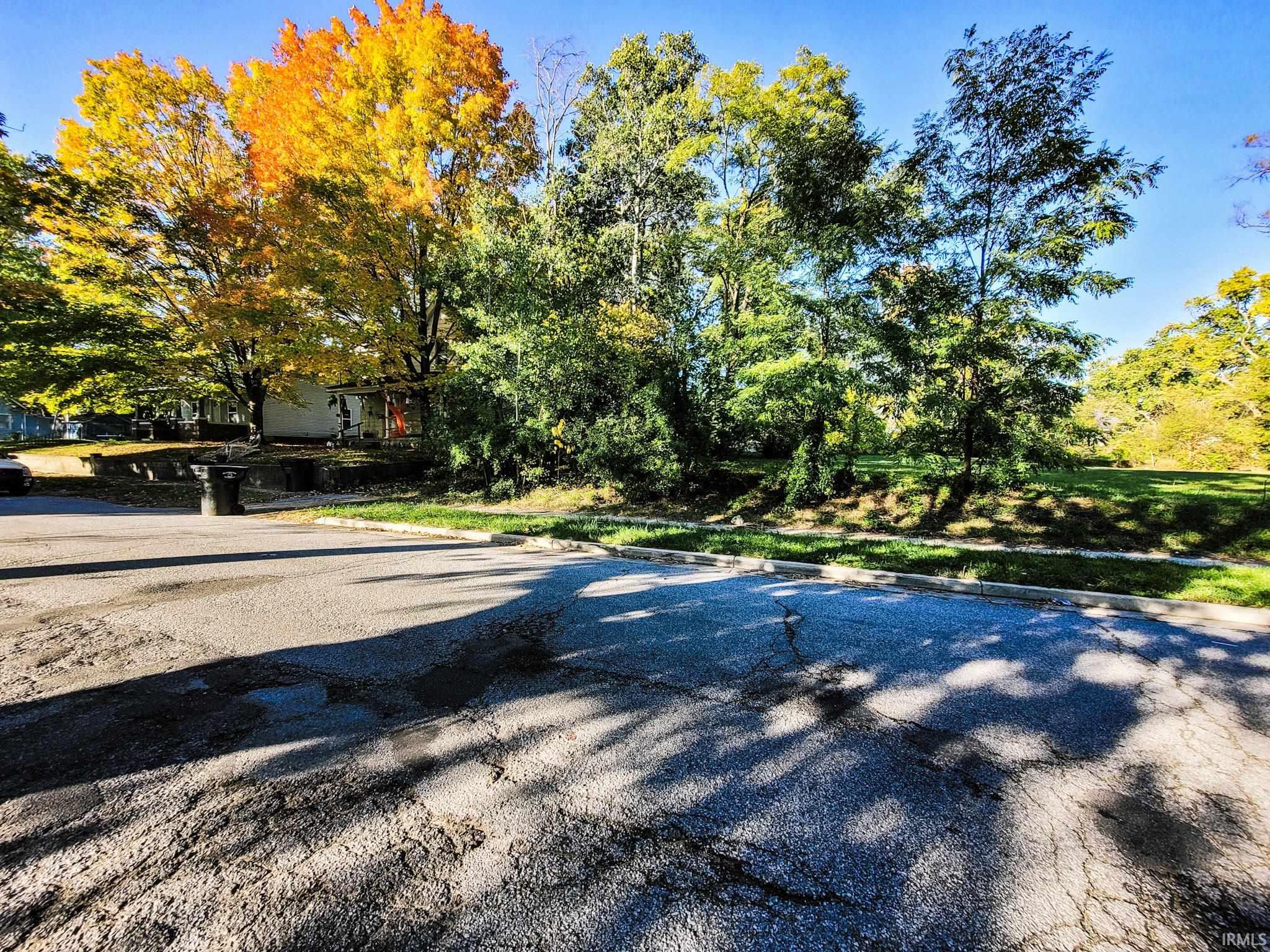 1613 Leer Street South Bend, IN 46613 - Photo 4 of 5