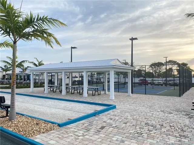 $5,000 | 44 Northeast Nautical Drive, Jensen Beach, FL 34957