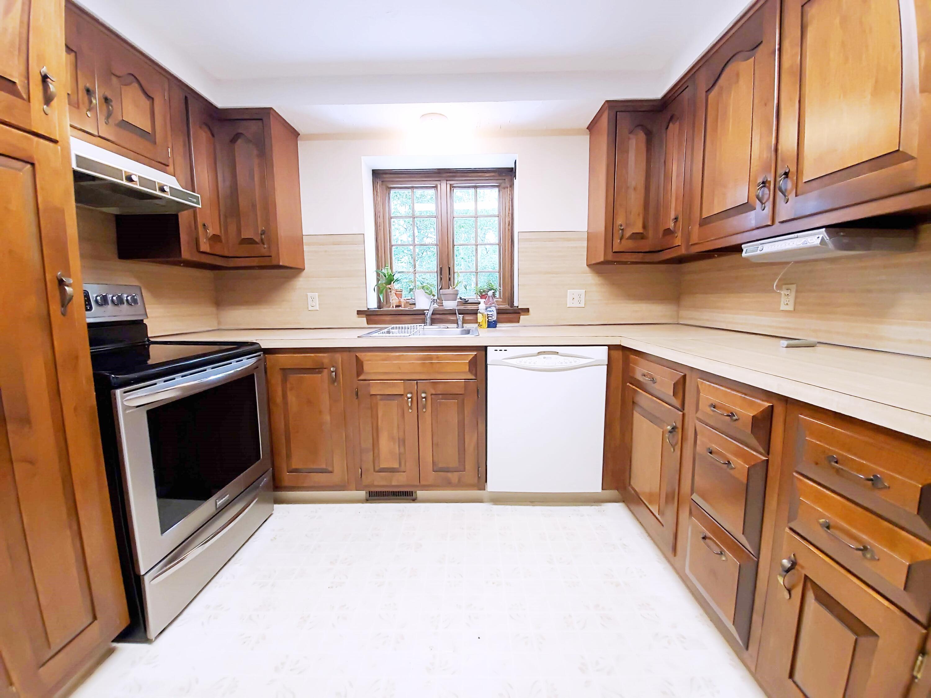 10 Somerset Road Brewster, MA 02631 - Photo 15 of 59 20210708_115445 (2)