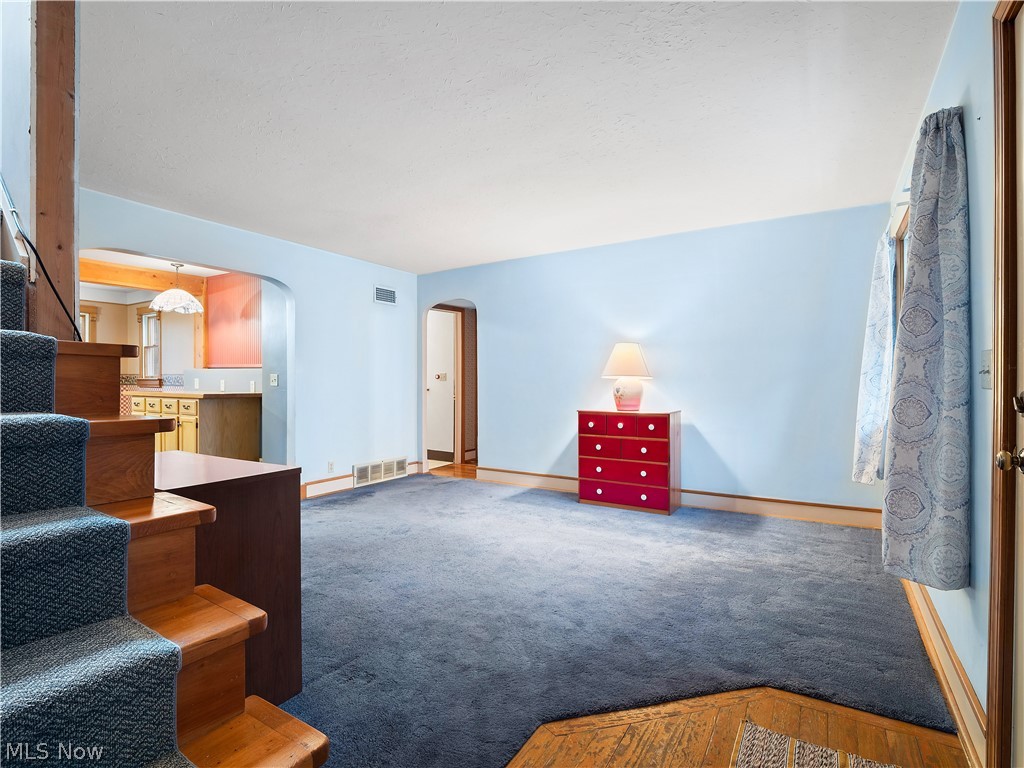 145 Beck Road Avon Lake, OH 44012 - Photo 3 of 34 Gallery Image 3