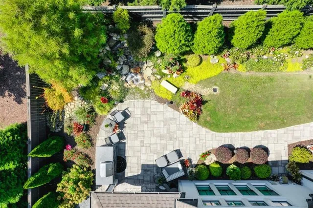 $950,000 | 457 Alec Crest Northwest, Powder Springs, GA 30127