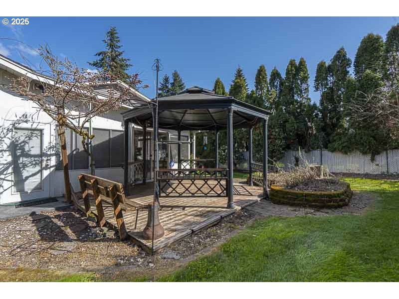 1216 Northeast Montgomery Place Albany, OR 97321 - Photo 32 of 47 a view of a house with backyard and sitting area