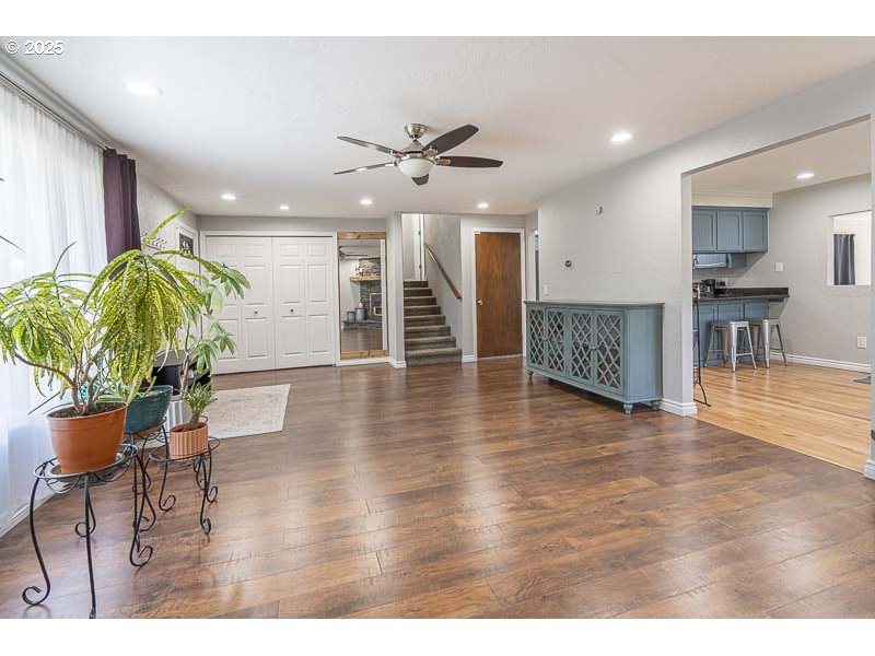 1216 Northeast Montgomery Place Albany, OR 97321 - Photo 8 of 47 a living room with furniture and a wooden floor
