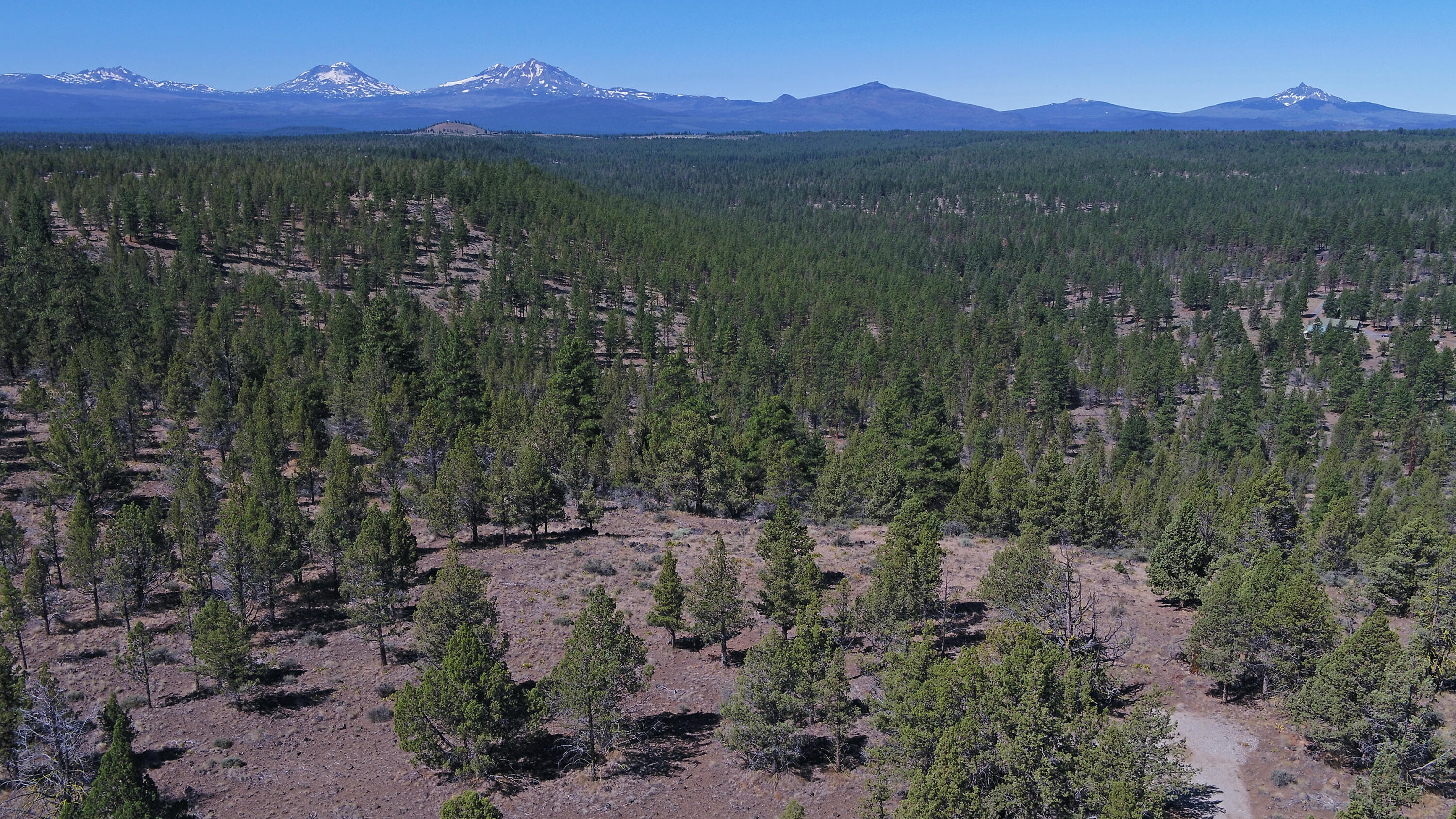 17990 Mountain View Road Sisters, OR 97759 - Photo 18 of 21 DJI_0272