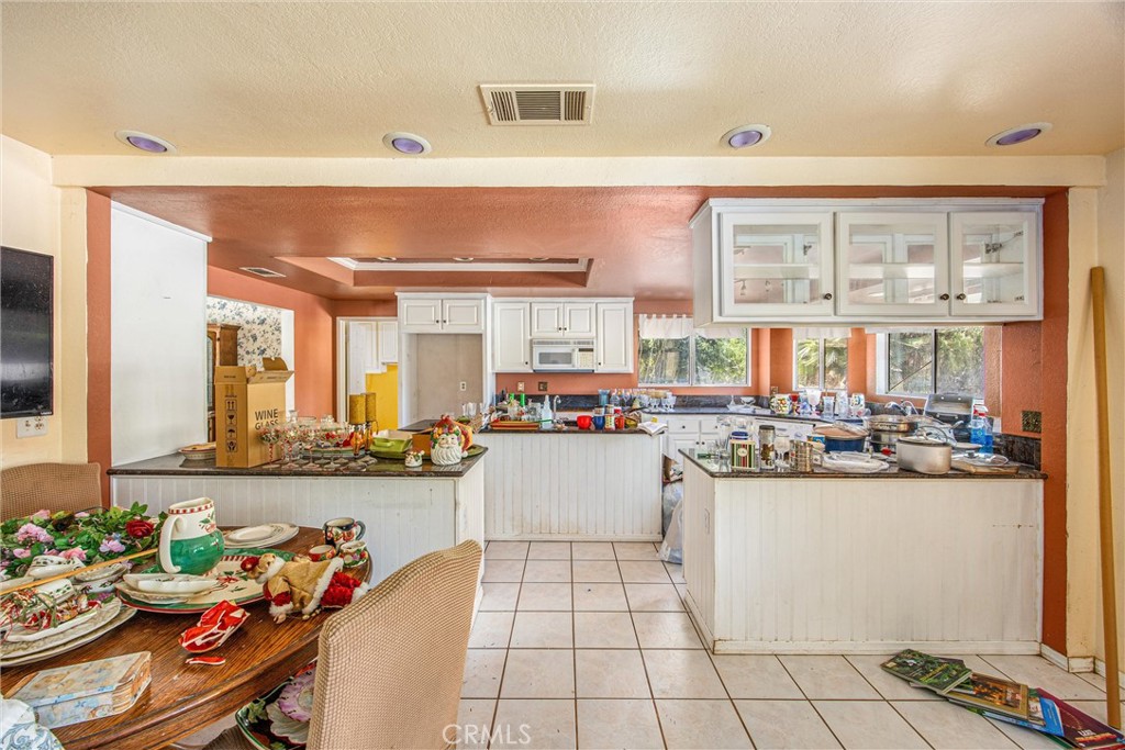 9099 Cajalco Road Corona, CA 92881 - Photo 10 of 70