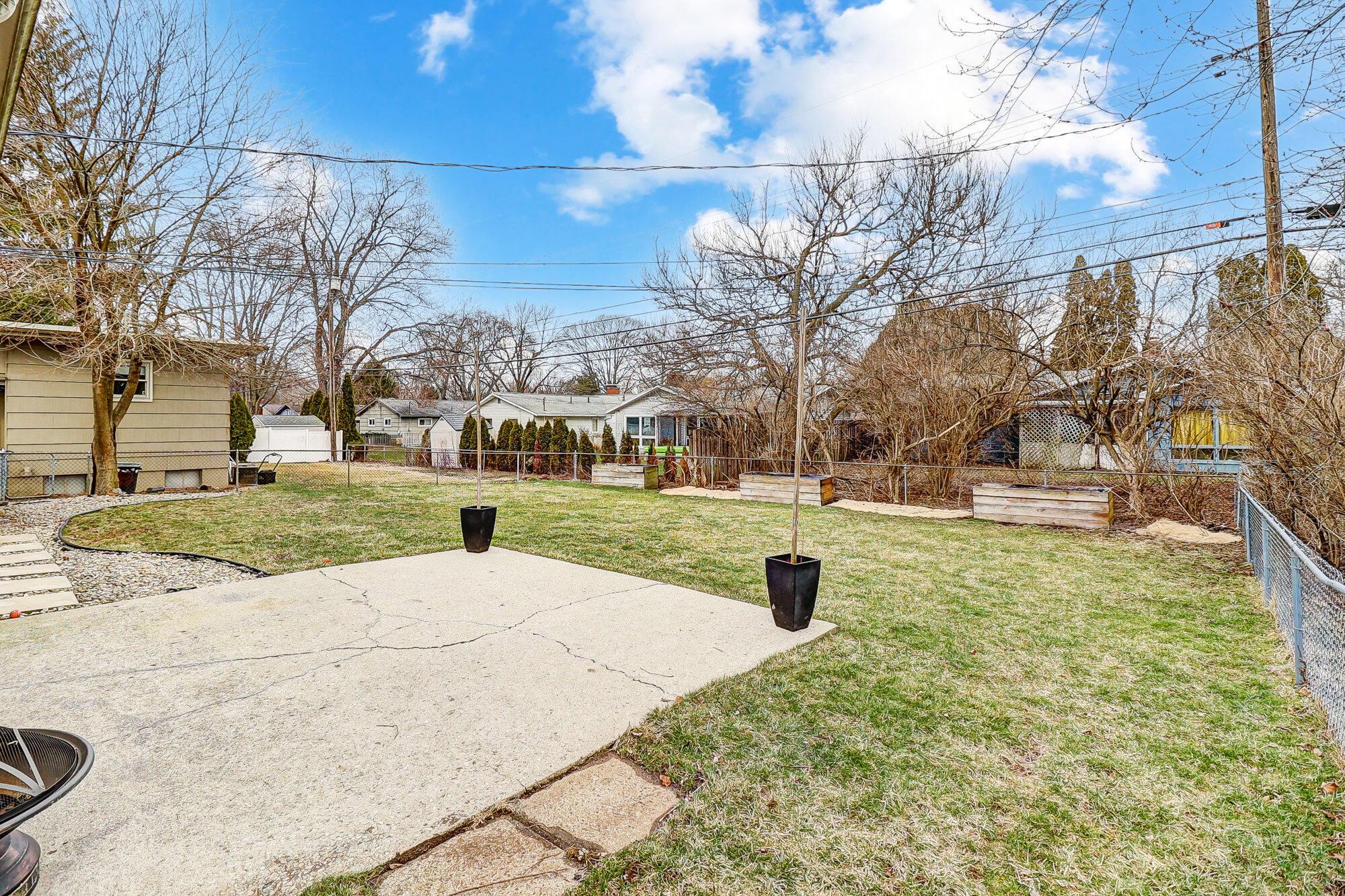 2340 Cranford Road Columbus, OH 43221 - Photo 38 of 39 038