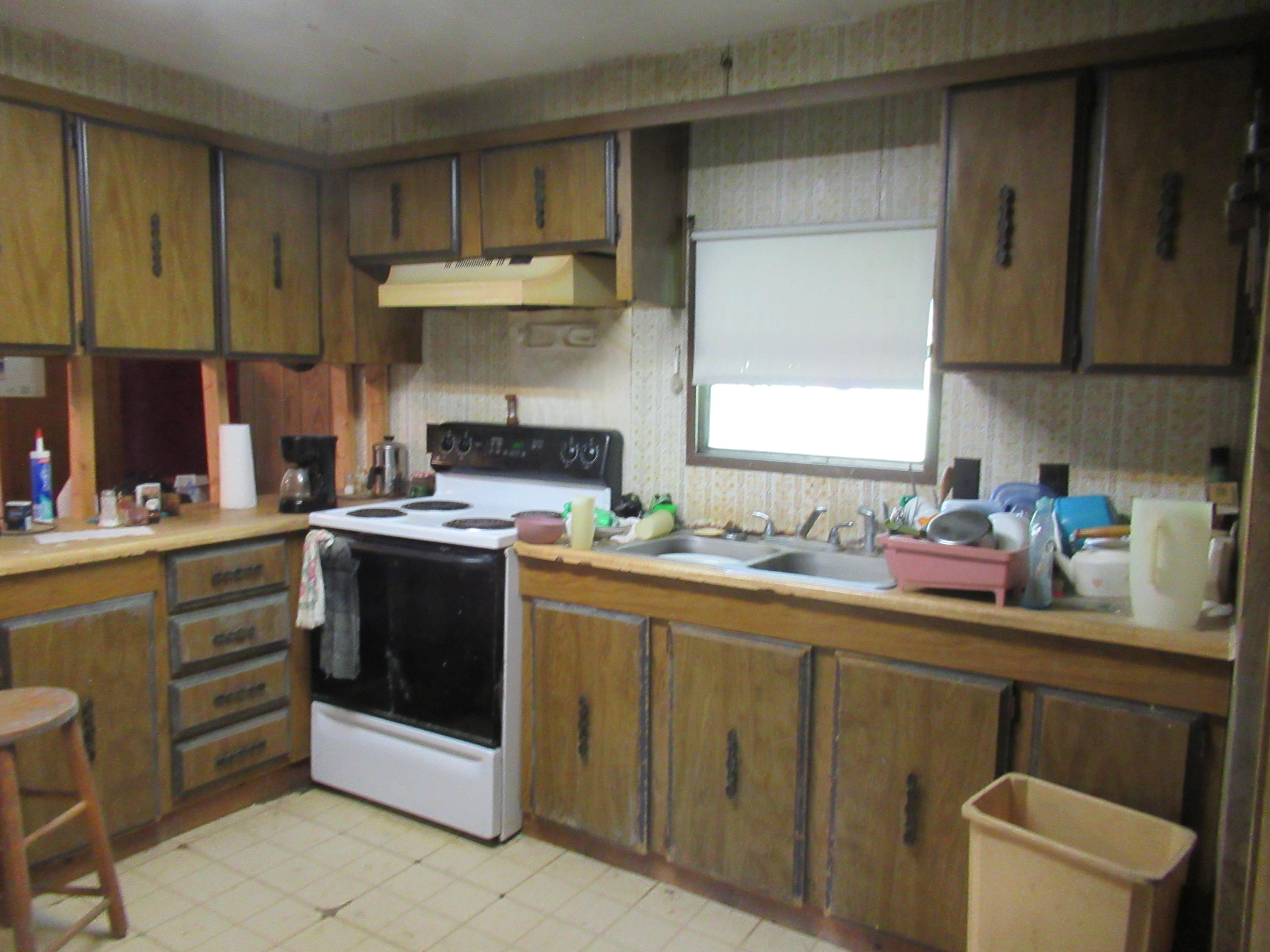 1905 Julia Road Renick, WV 24966 - Photo 9 of 38 Gallery Image 9