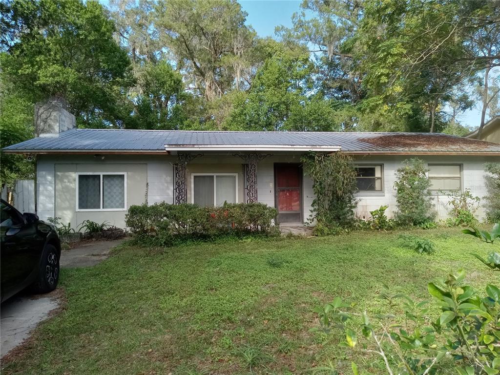 1493 West Beresford Avenue, DeLand, FL 32720 Compass