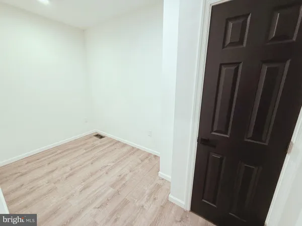 $2,000 | 2142 Penrose Avenue, Baltimore, MD 21223