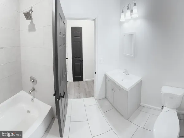 $2,000 | 2142 Penrose Avenue, Baltimore, MD 21223