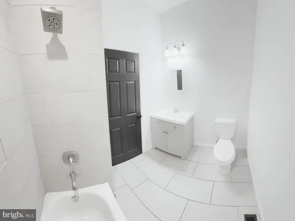 $2,000 | 2142 Penrose Avenue, Baltimore, MD 21223