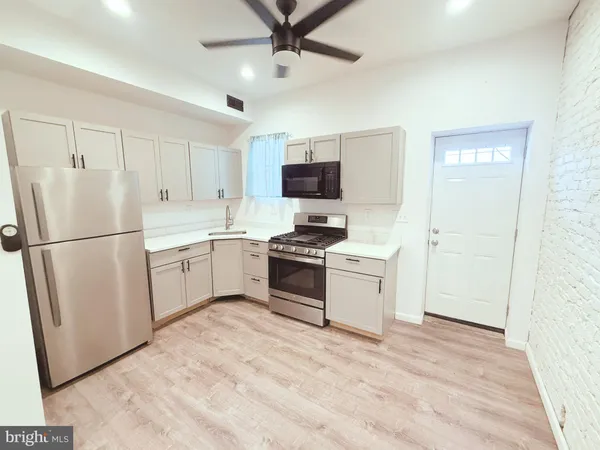 $2,000 | 2142 Penrose Avenue, Baltimore, MD 21223