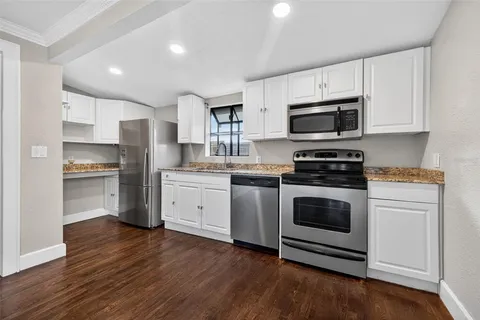 $640,000 | 2419 Dartmouth Avenue North, St. Petersburg, FL 33713