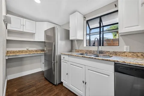 $640,000 | 2419 Dartmouth Avenue North, St. Petersburg, FL 33713