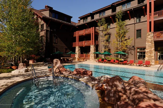 $66,000 | 75 Prospector Road, Unit 8405 SUMMER INTEREST 11, Aspen, CO 81611