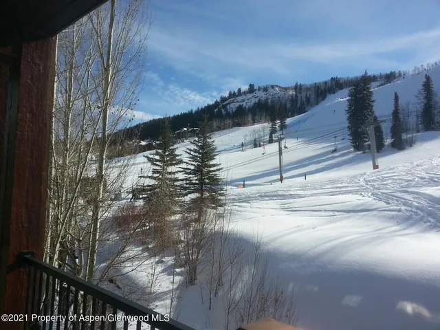 $66,000 | 75 Prospector Road, Unit 8405 SUMMER INTEREST 11, Aspen, CO 81611