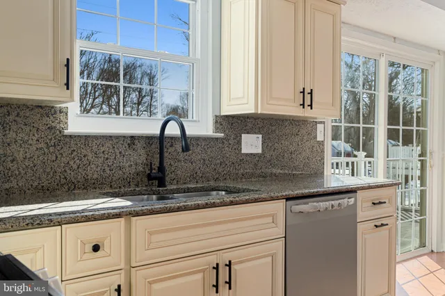 $514,900 | 1527 Wampanoag Drive, Severn, MD 21144