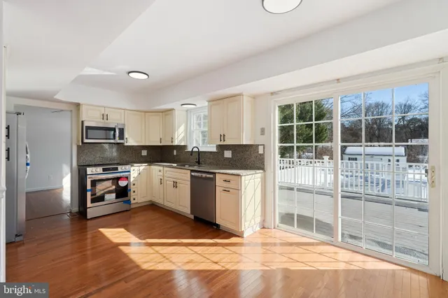 $514,900 | 1527 Wampanoag Drive, Severn, MD 21144