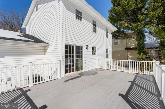 $514,900 | 1527 Wampanoag Drive, Severn, MD 21144