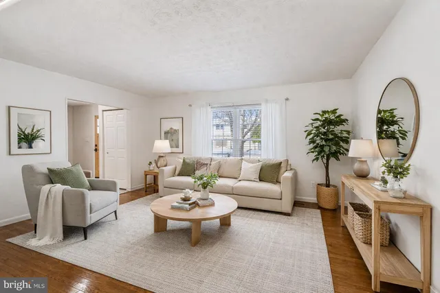 $514,900 | 1527 Wampanoag Drive, Severn, MD 21144