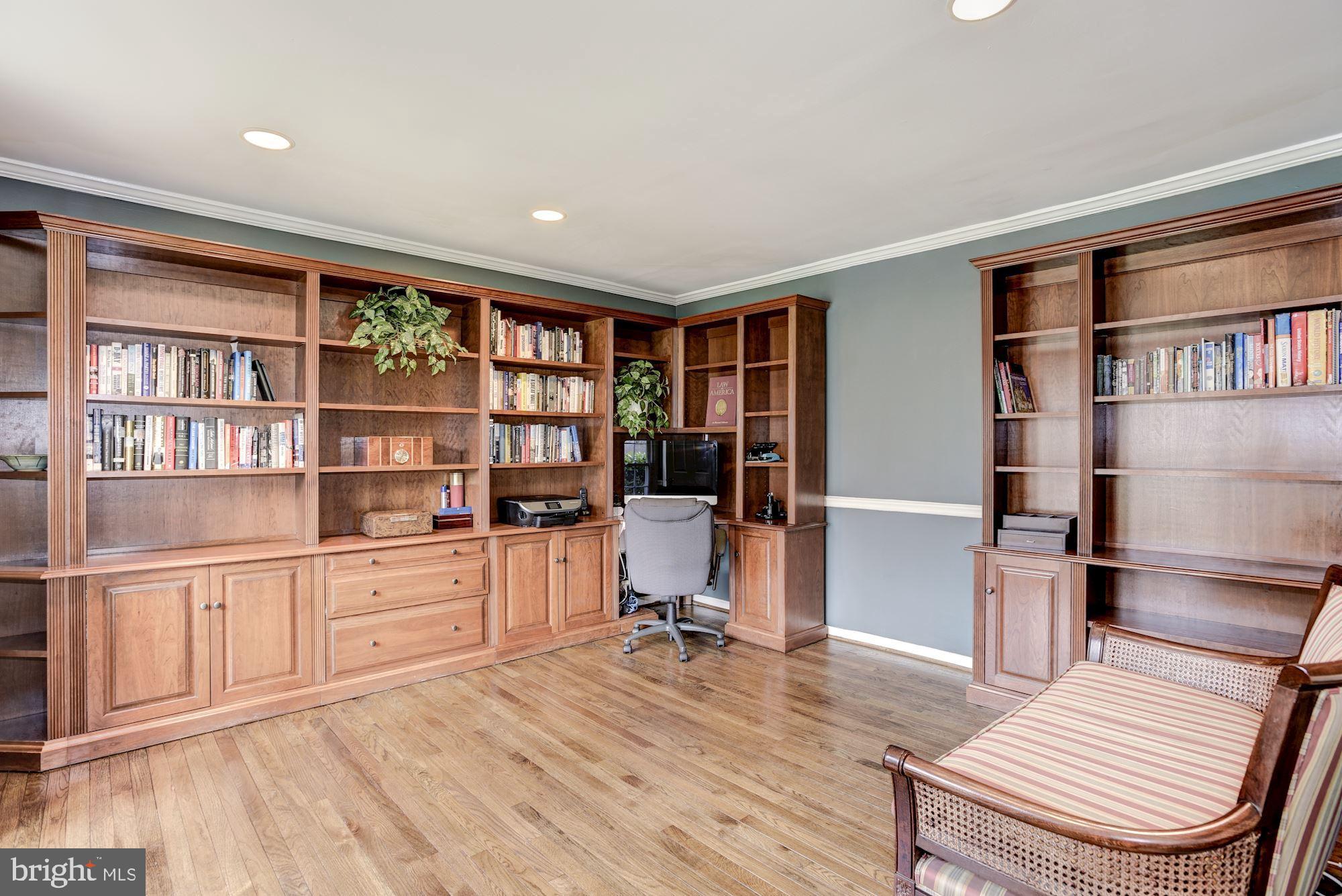 923 Ridge Drive McLean, VA 22101 - Photo 22 of 78 Office with bookcases (convey) & hardwoods
