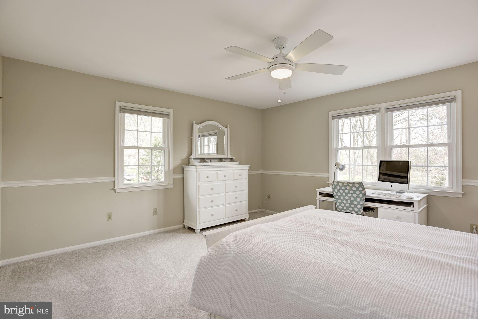 923 Ridge Drive McLean, VA 22101 - Photo 34 of 78 Upper level Bedroom #2