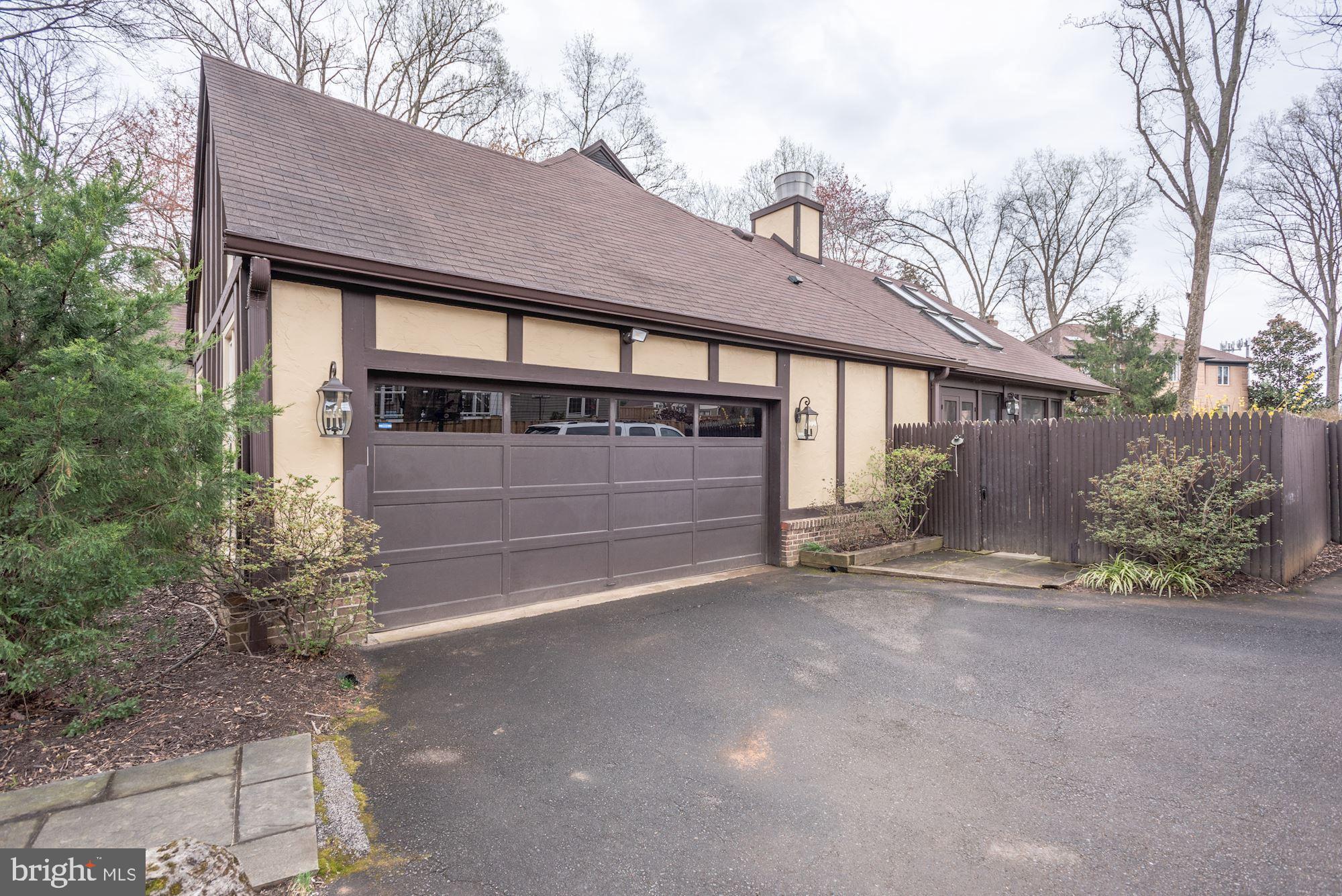 923 Ridge Drive McLean, VA 22101 - Photo 69 of 78 2 car garage