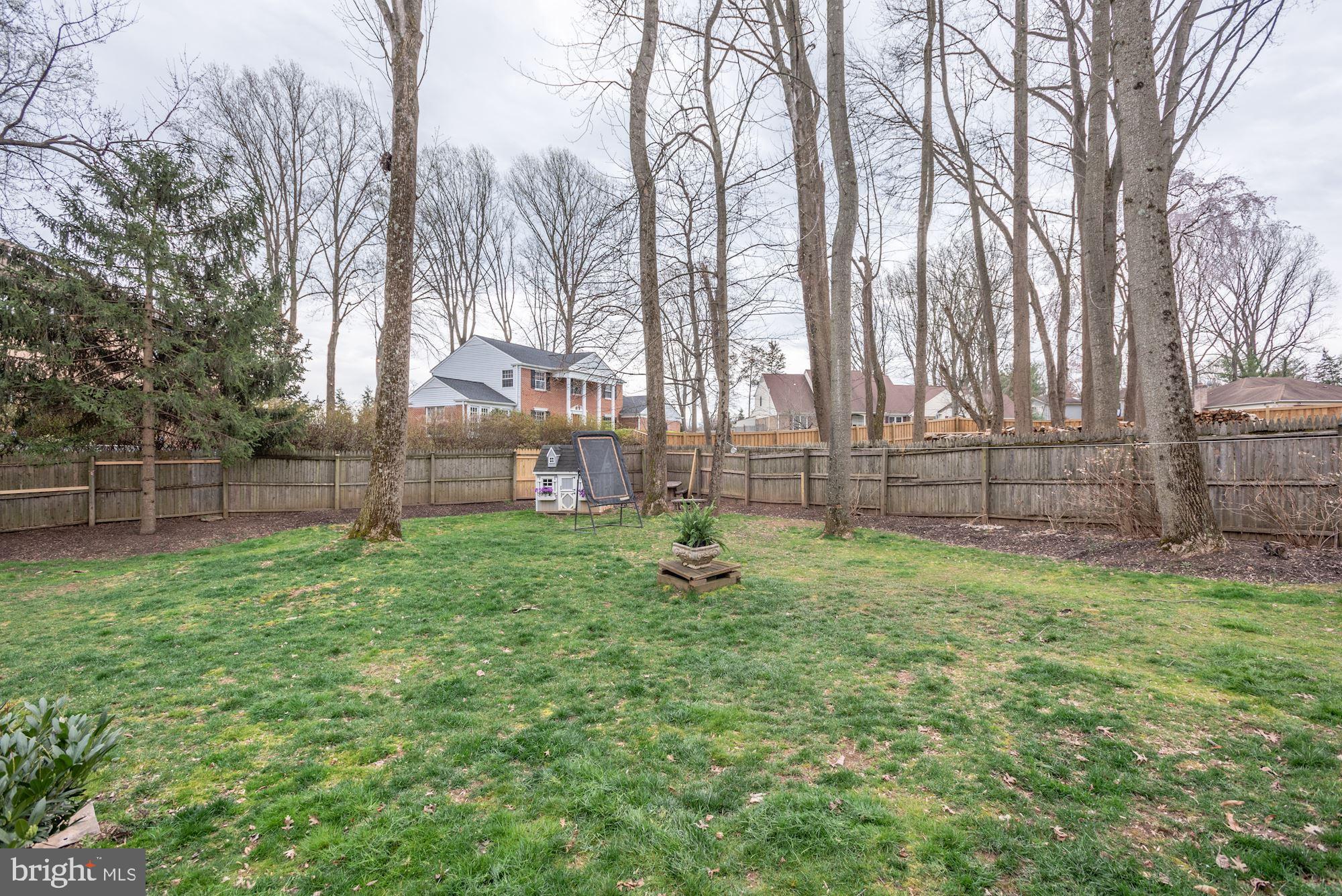 923 Ridge Drive McLean, VA 22101 - Photo 71 of 78 Mature trees
